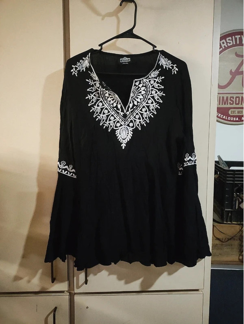 Angie size Medium Bell Sleeves Black